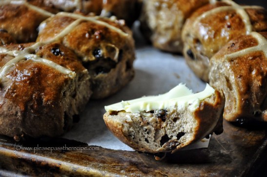 Hot Cross Buns 100% Spelt Sourdough