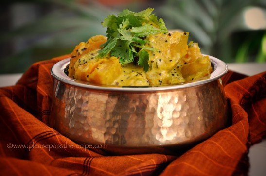 Spicy pumpkin, coconut and curry leaf